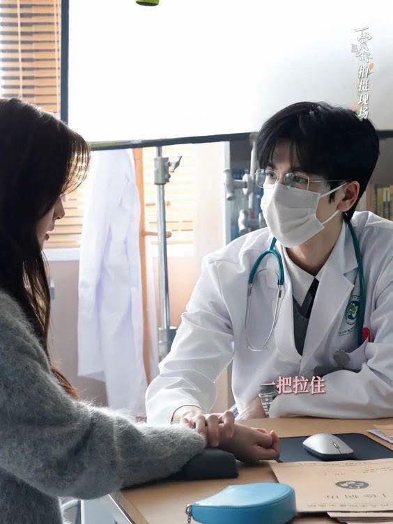 Tình cờ gặp lại bạn trai cũ ở khoa sản sau khi chia tay