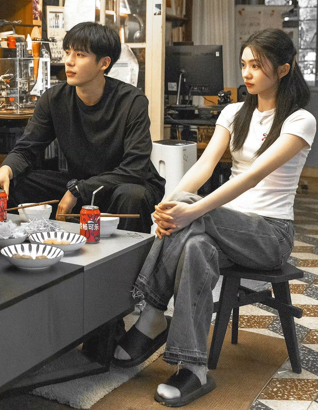 Ly Hôn Rồi, Tôi Trúng 100 Triệu Tệ