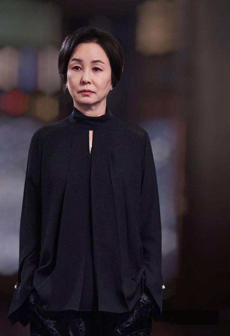 Sáu Mươi Tuổi – Là Phế Phẩm Hay Là Báu Vật?